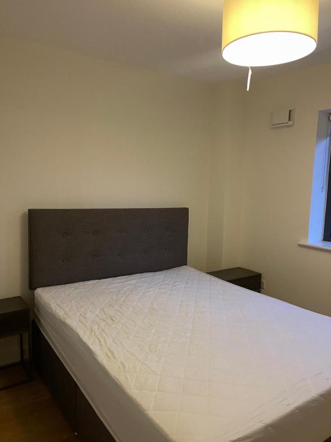 Private Room In A New Shared Apartment Мейнут Екстериор снимка